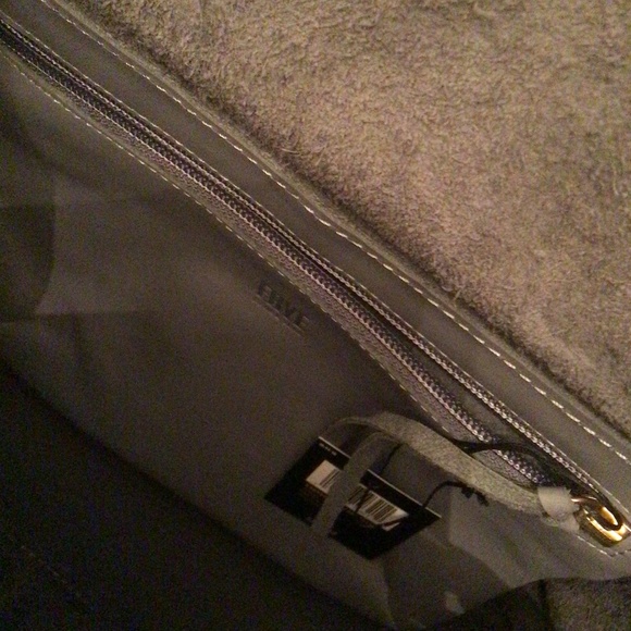 NWT FRYE CARSON LOGO PERFORATED TOTE - Picture 5 of 6